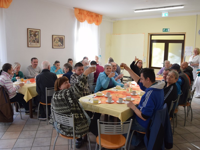 Praznovanje skupin za samopomoč